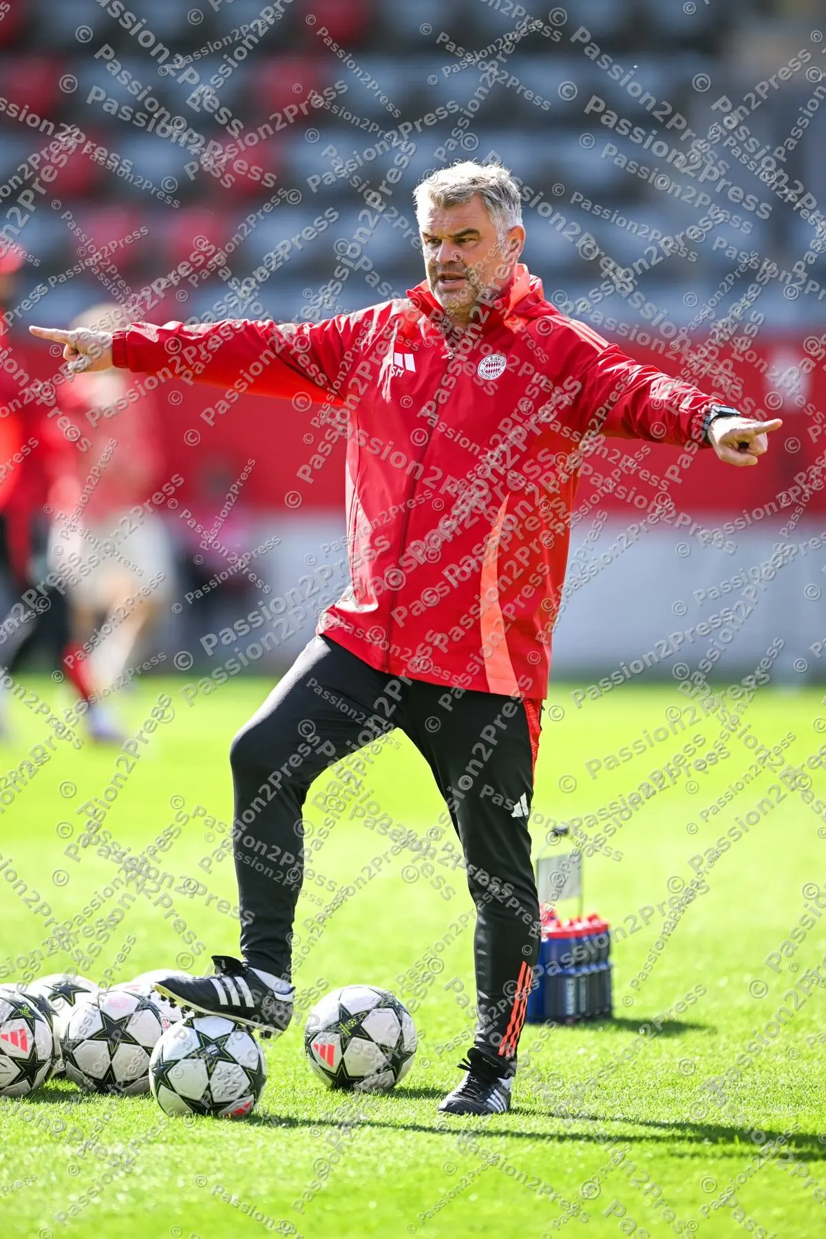 FCBDZU19_20240917_0182