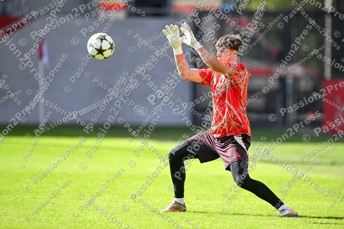 FCBDZU19_20240917_0322