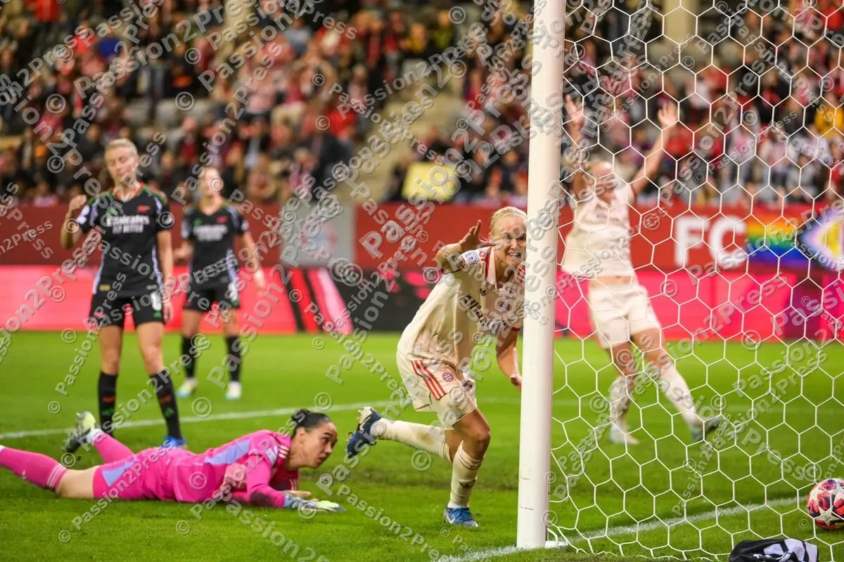 FCBFAWFC_20241009_2216