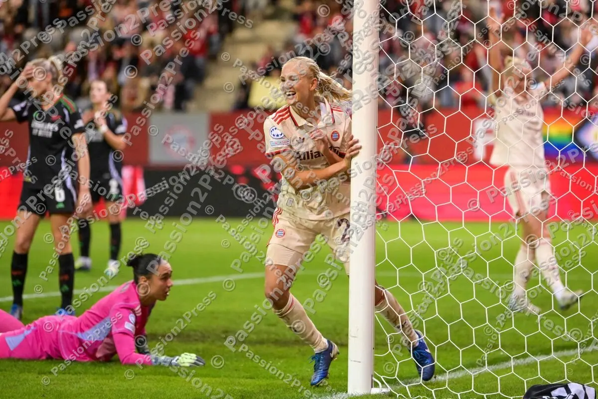 20241009 FC Bayern München - Arsenal Wfc