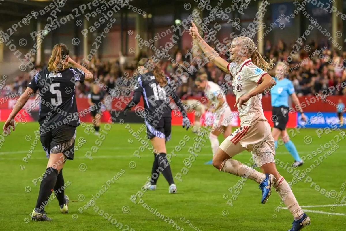 FCBFAWFC_20241009_2240