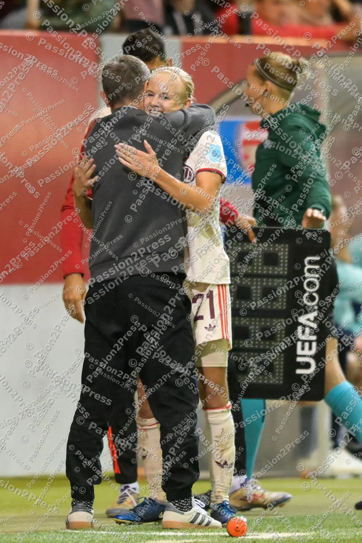 FCBFAWFC_20241009_2394