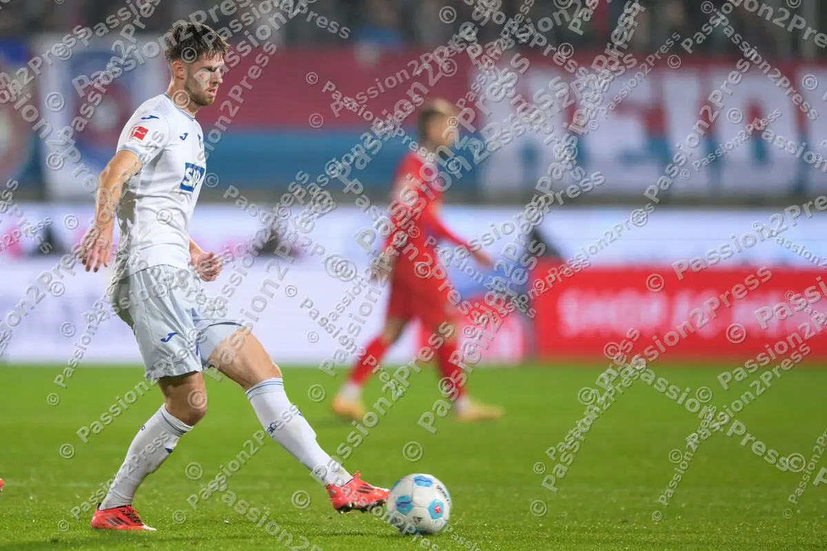 FCHTSG_20241027_1800