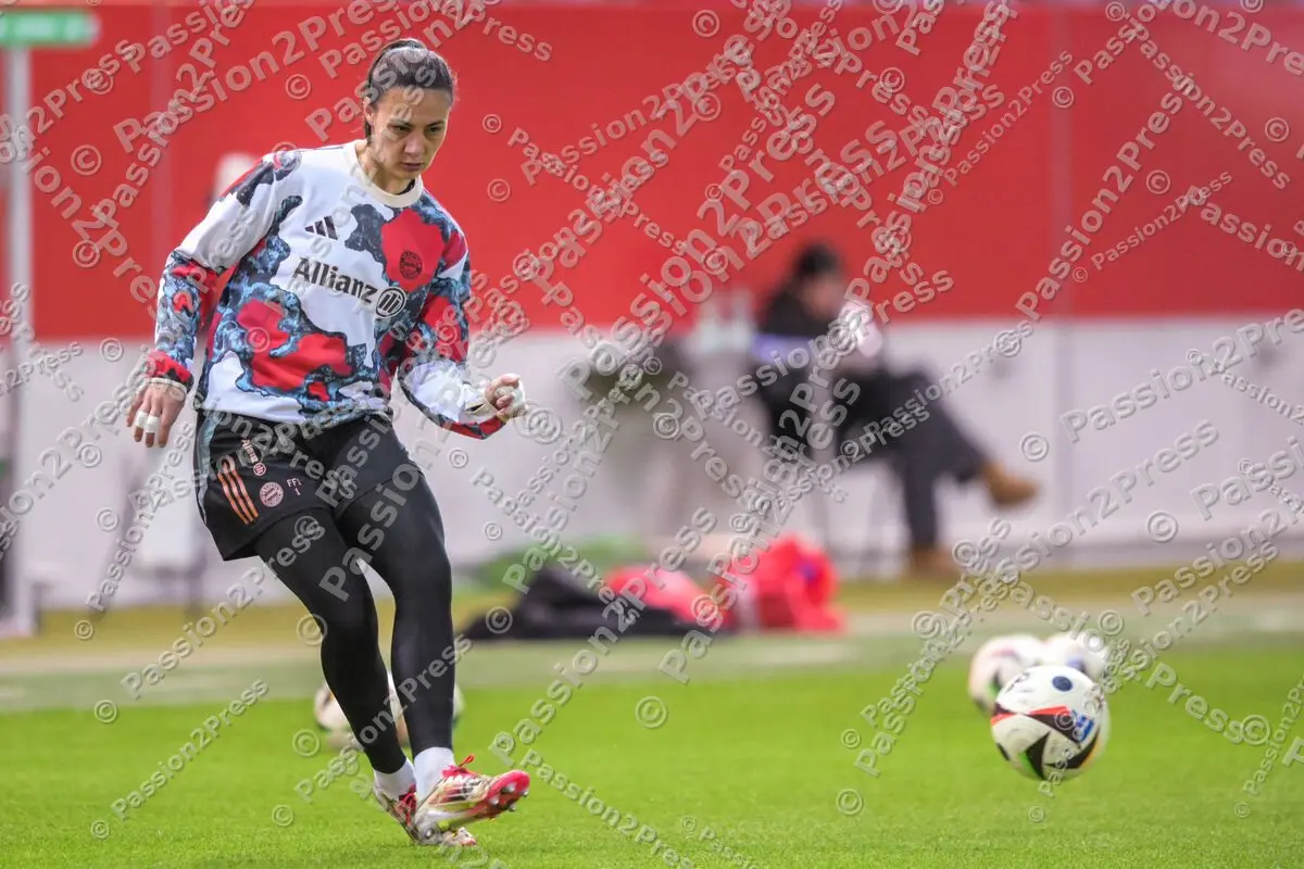 FCBSGE_20250212_0281