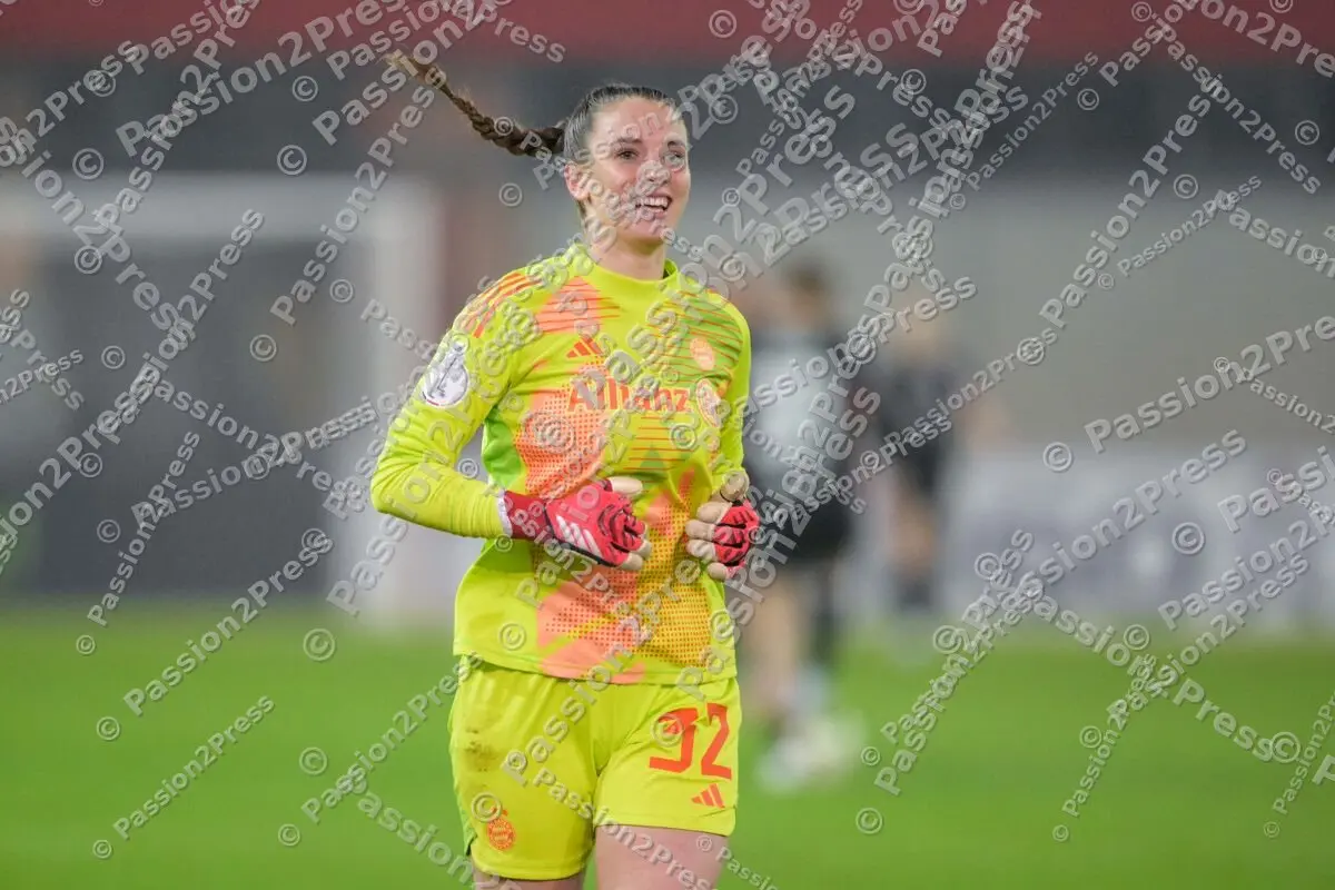 FCBSGE_20250212_2573