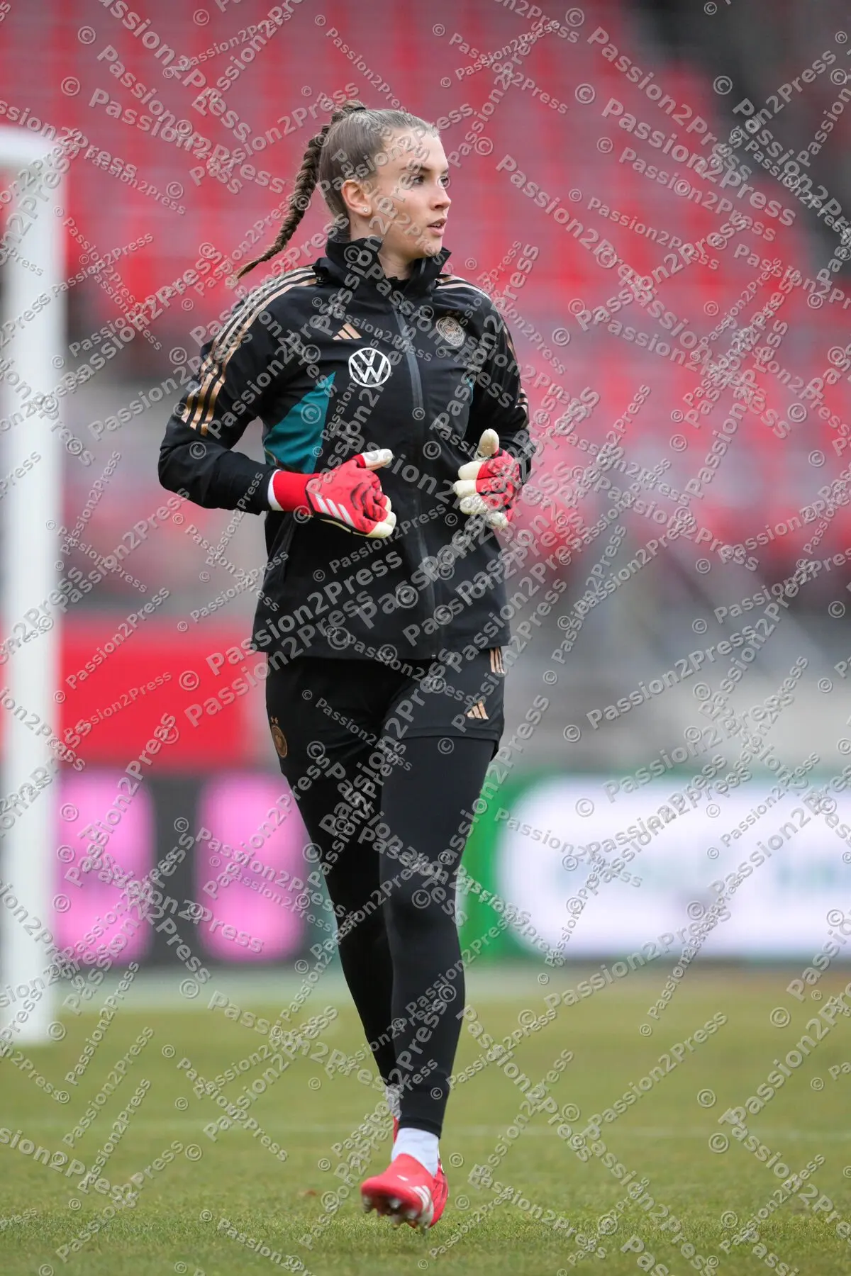 DFBAUT_20250224_1059