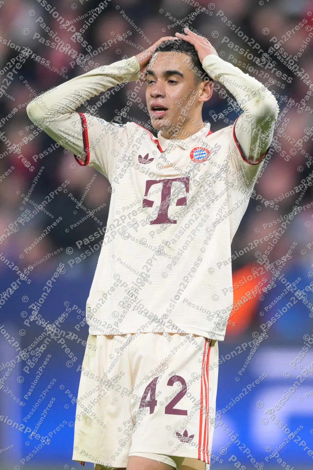 B04FCB_20250311_3187