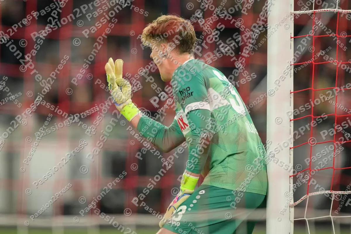 20250402 VFB Stuttgart - RasenBallsport Leipzig