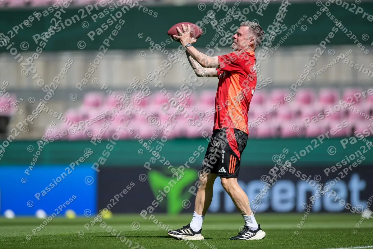 FCBFSVW_20250430_1759