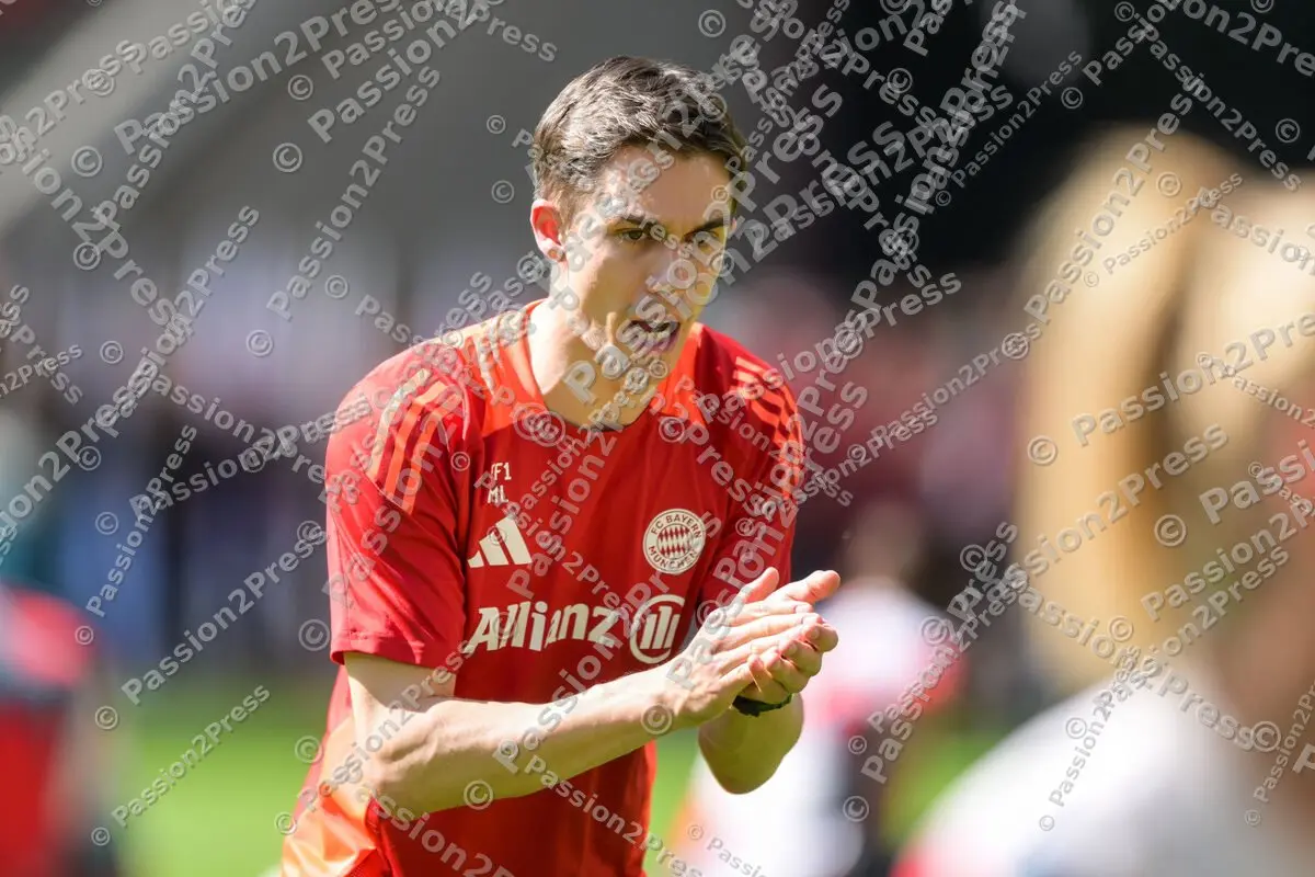 FCBFSVW_20250501_0433