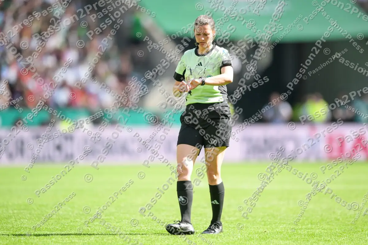 FCBFSVW_20250501_1689