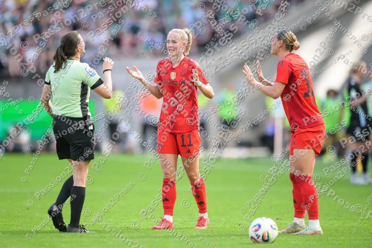 FCBFSVW_20250501_2200