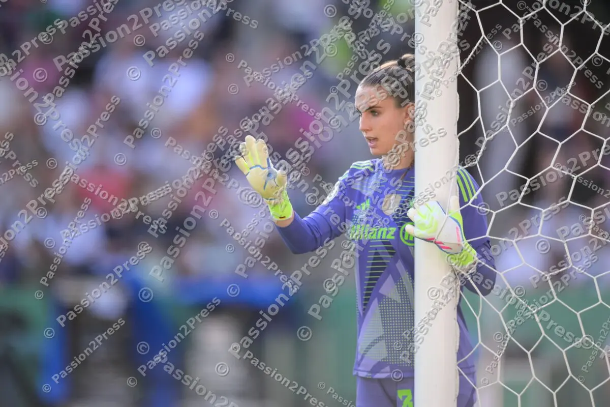 FCBFSVW_20250501_3038