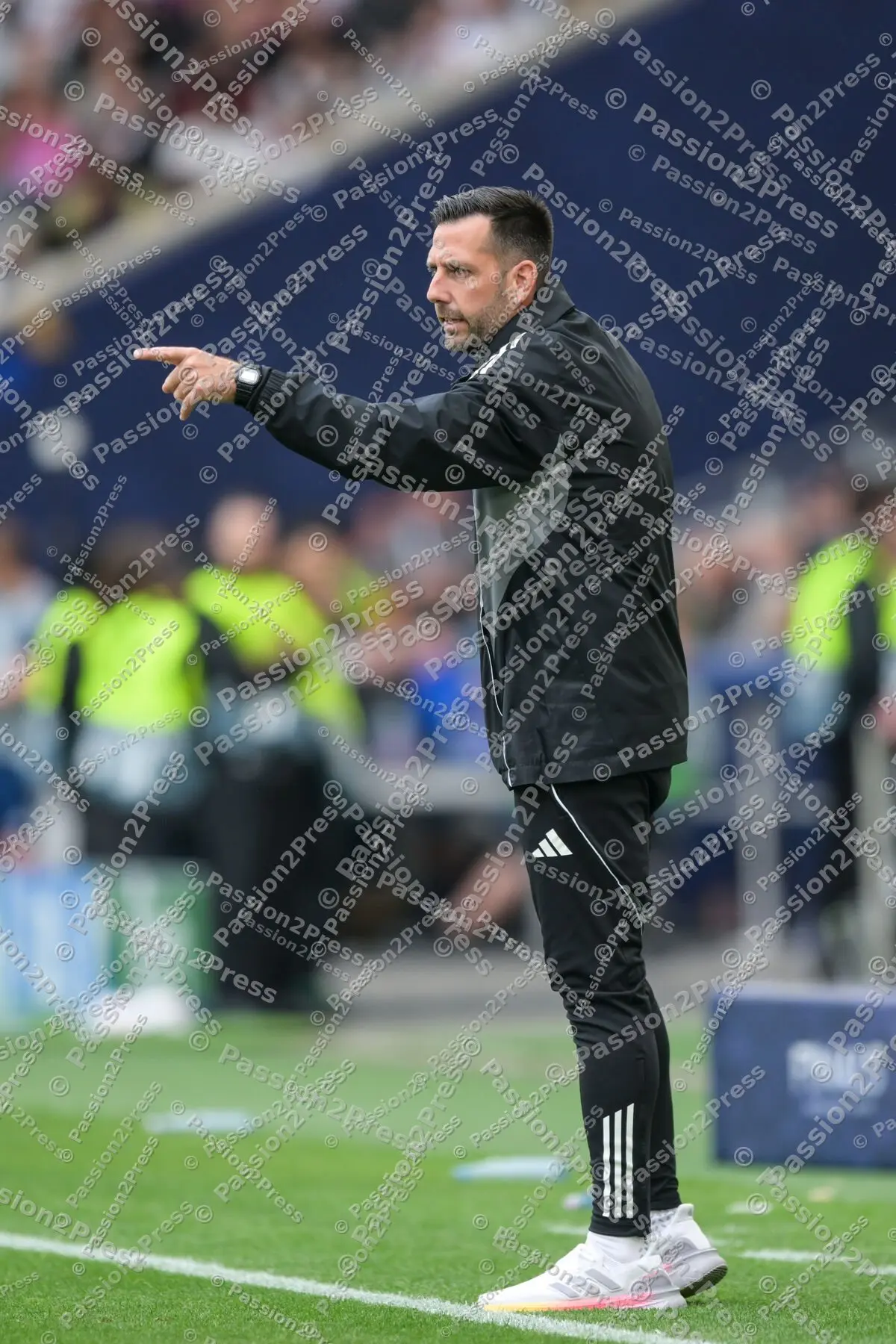 DFBFRA_20250608_2562