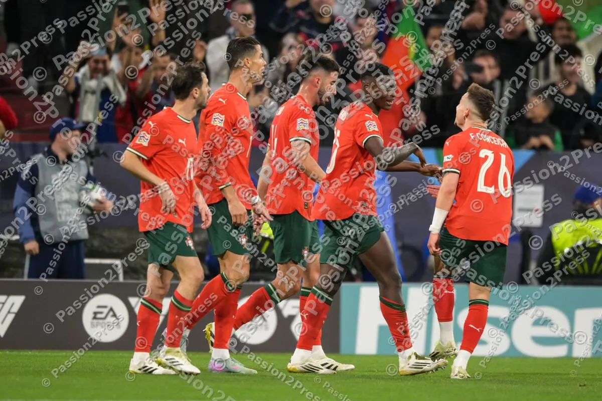 PORESP_20250608_0678