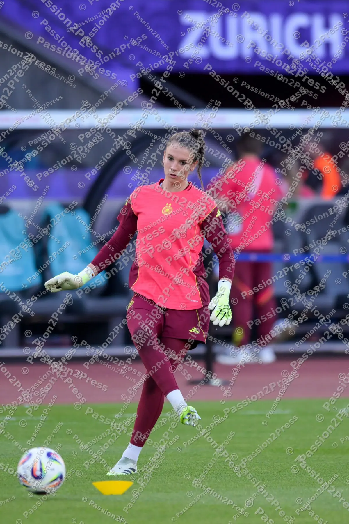 SWEGER_20250712_0095