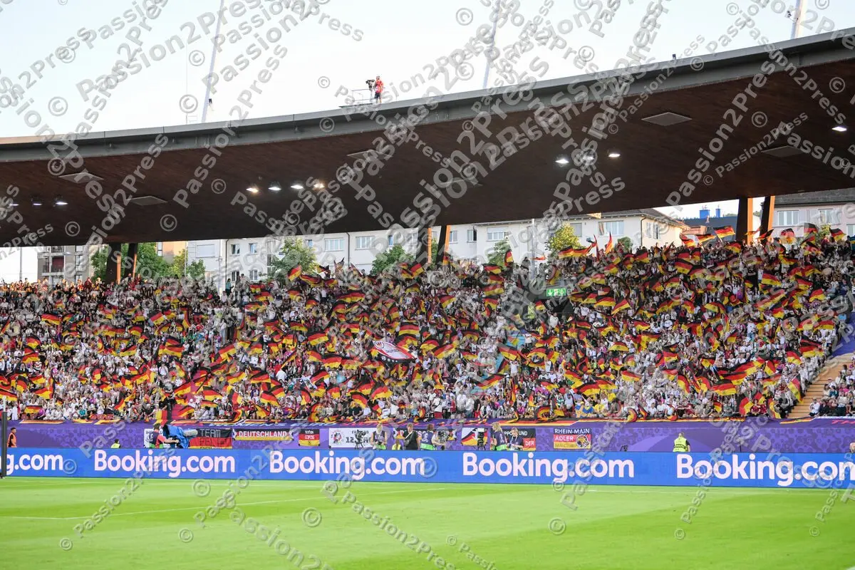 SWEGER_20250712_1377