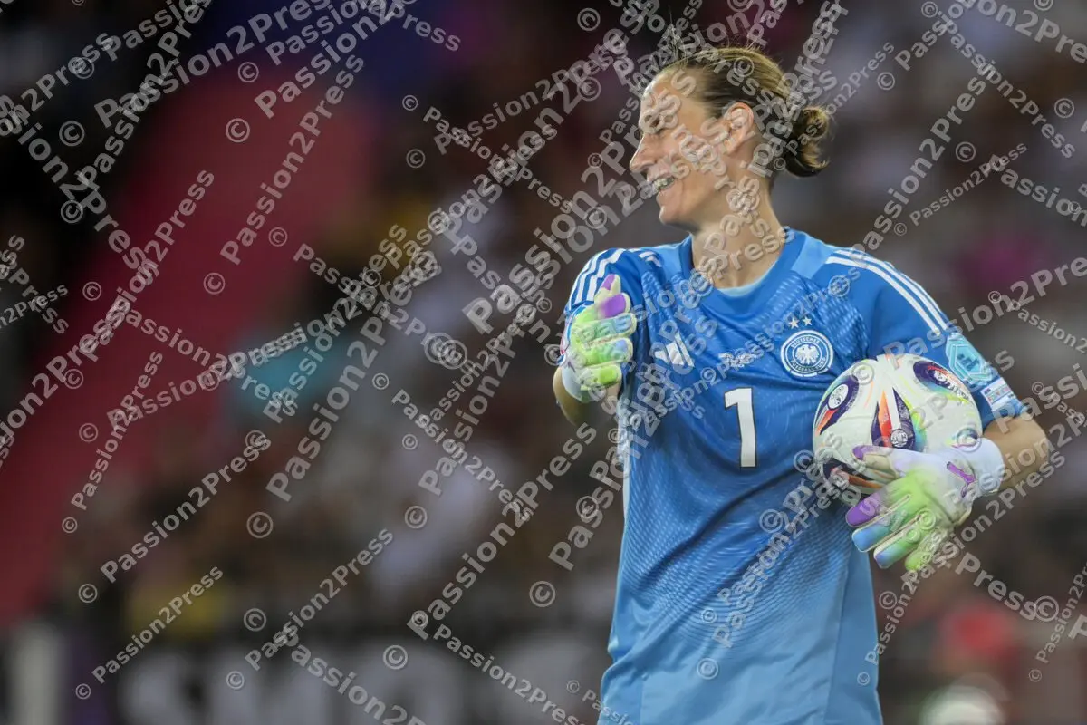 SWEGER_20250712_2151