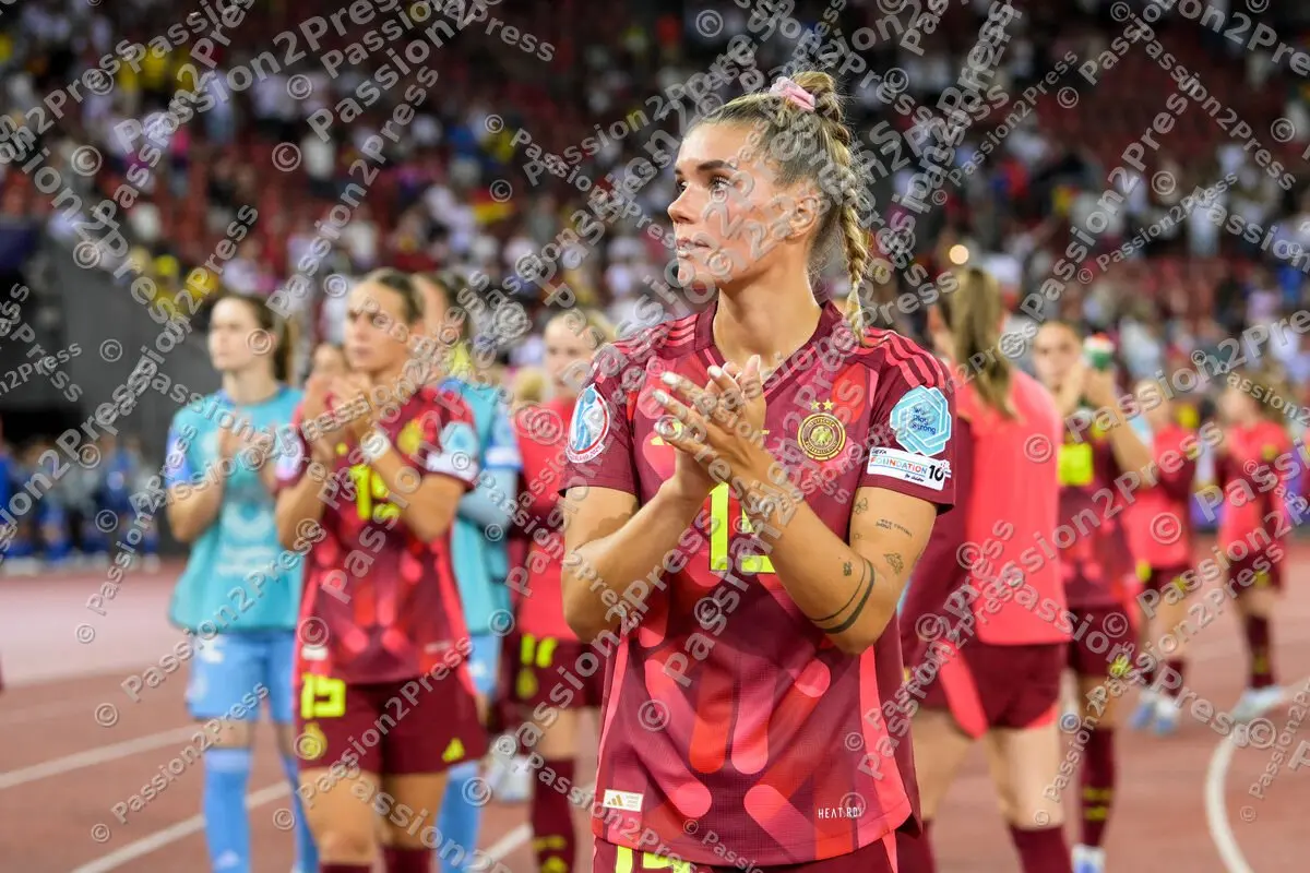 SWEGER_20250712_2800