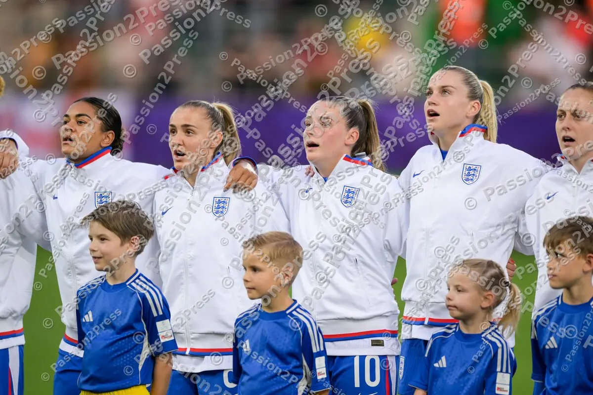 ENGWAL_20250713_0472