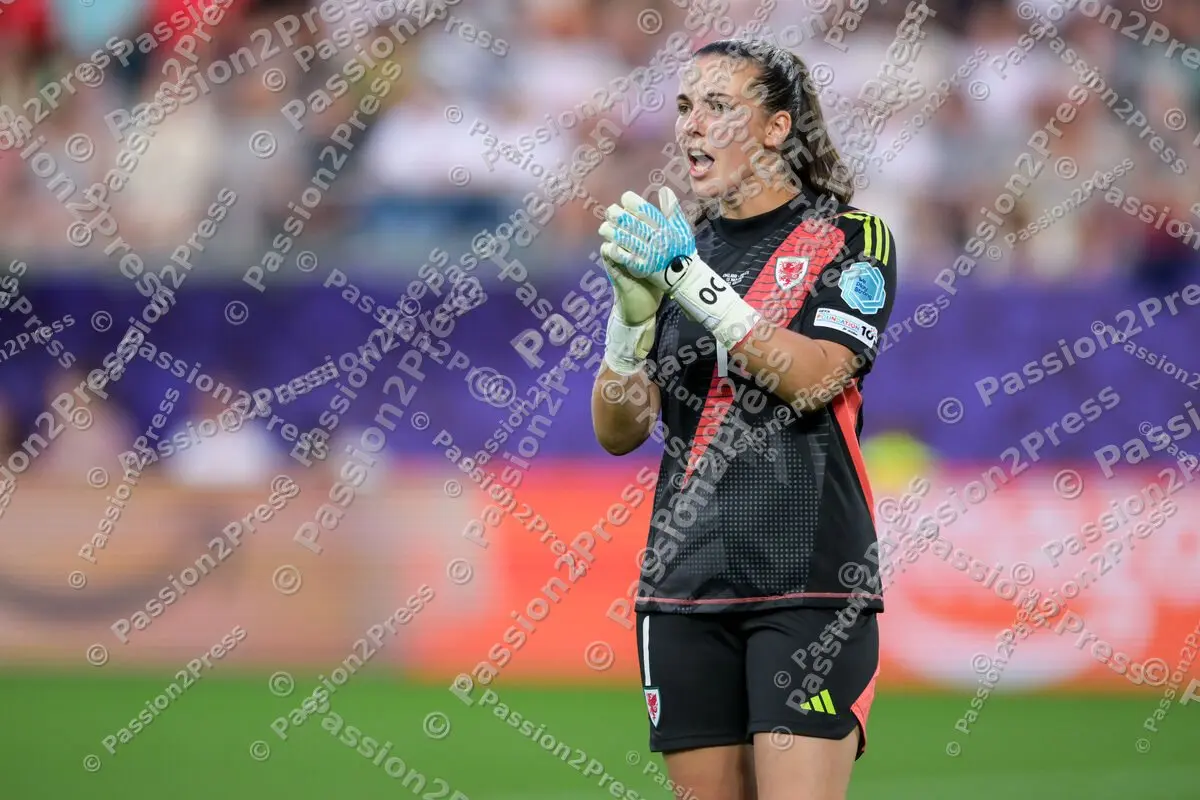 ENGWAL_20250713_0569