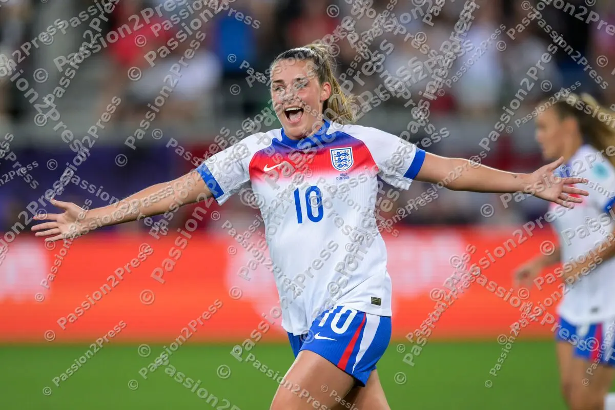 ENGWAL_20250713_1067