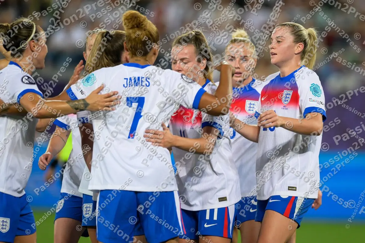 ENGWAL_20250713_1498