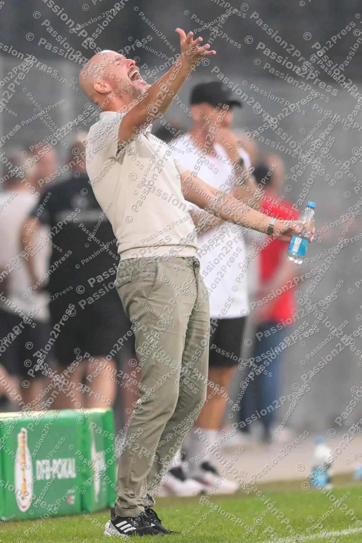 SGAB04_20250815_2922