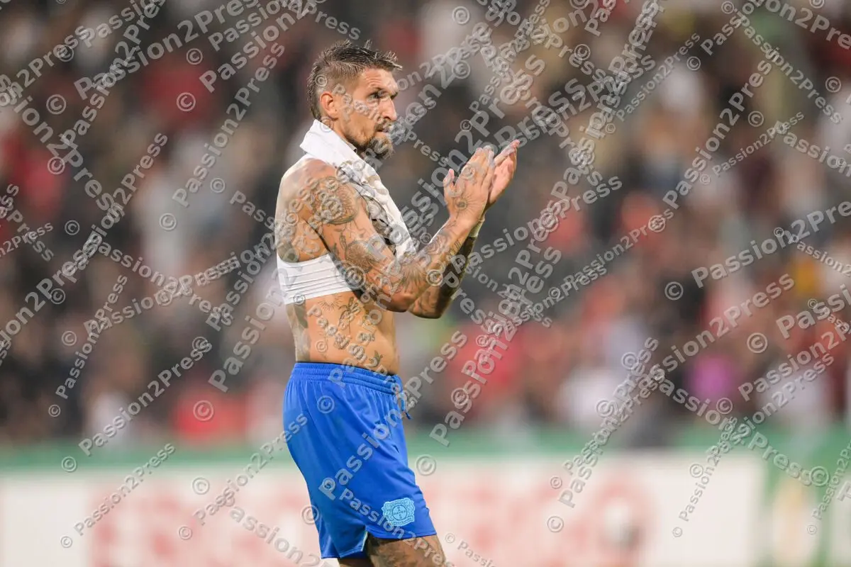 SGAB04_20250815_3892