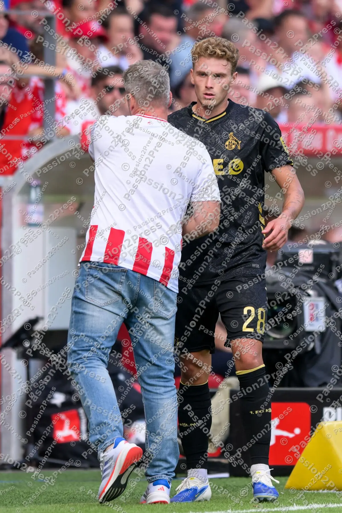 FSVFCK_20250824_2070