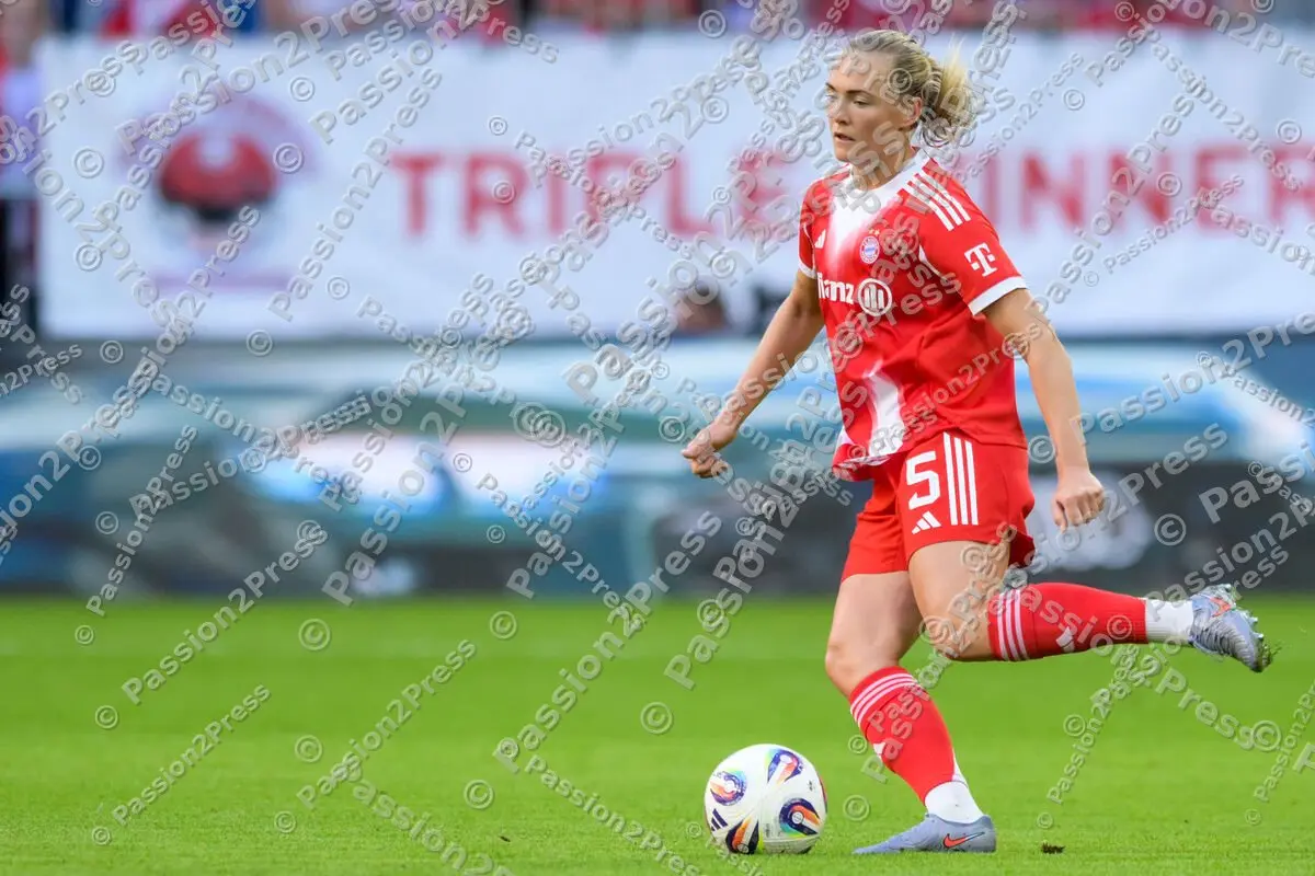 FCBFB04_20250906_0886