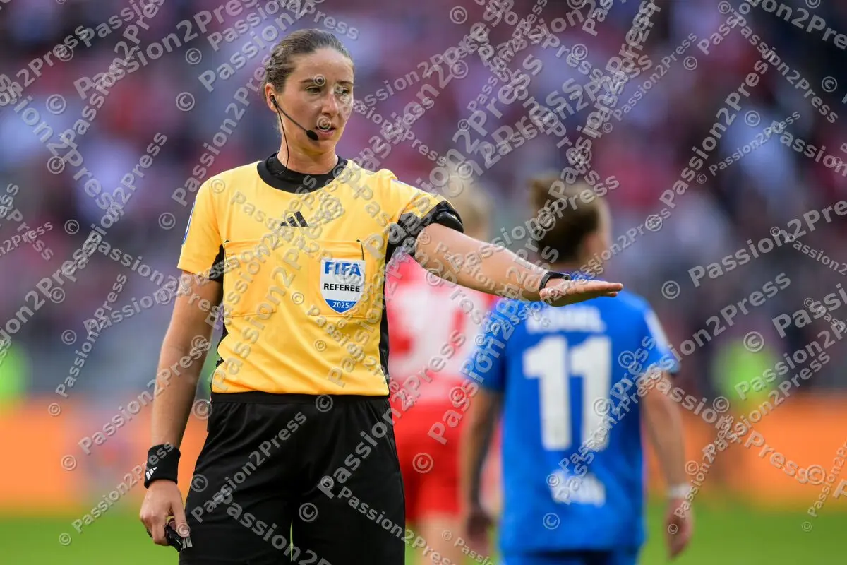 20250906 FC Bayern München - Bayer 04 Leverkusen