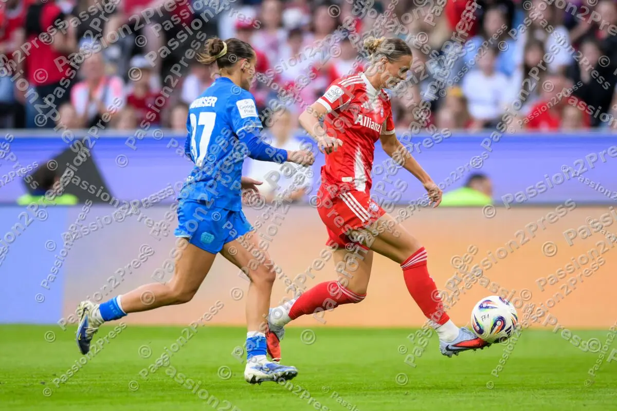 FCBFB04_20250906_2195
