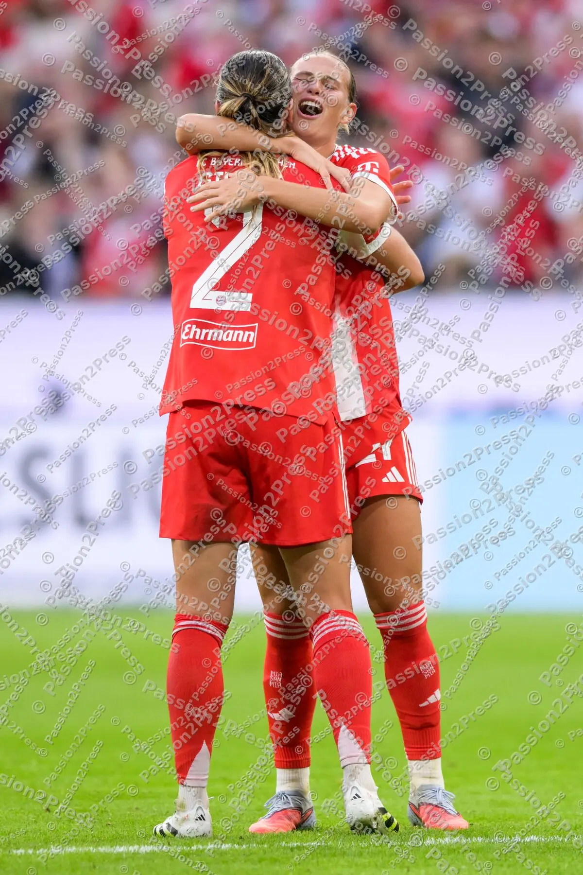 FCBFB04_20250906_2585