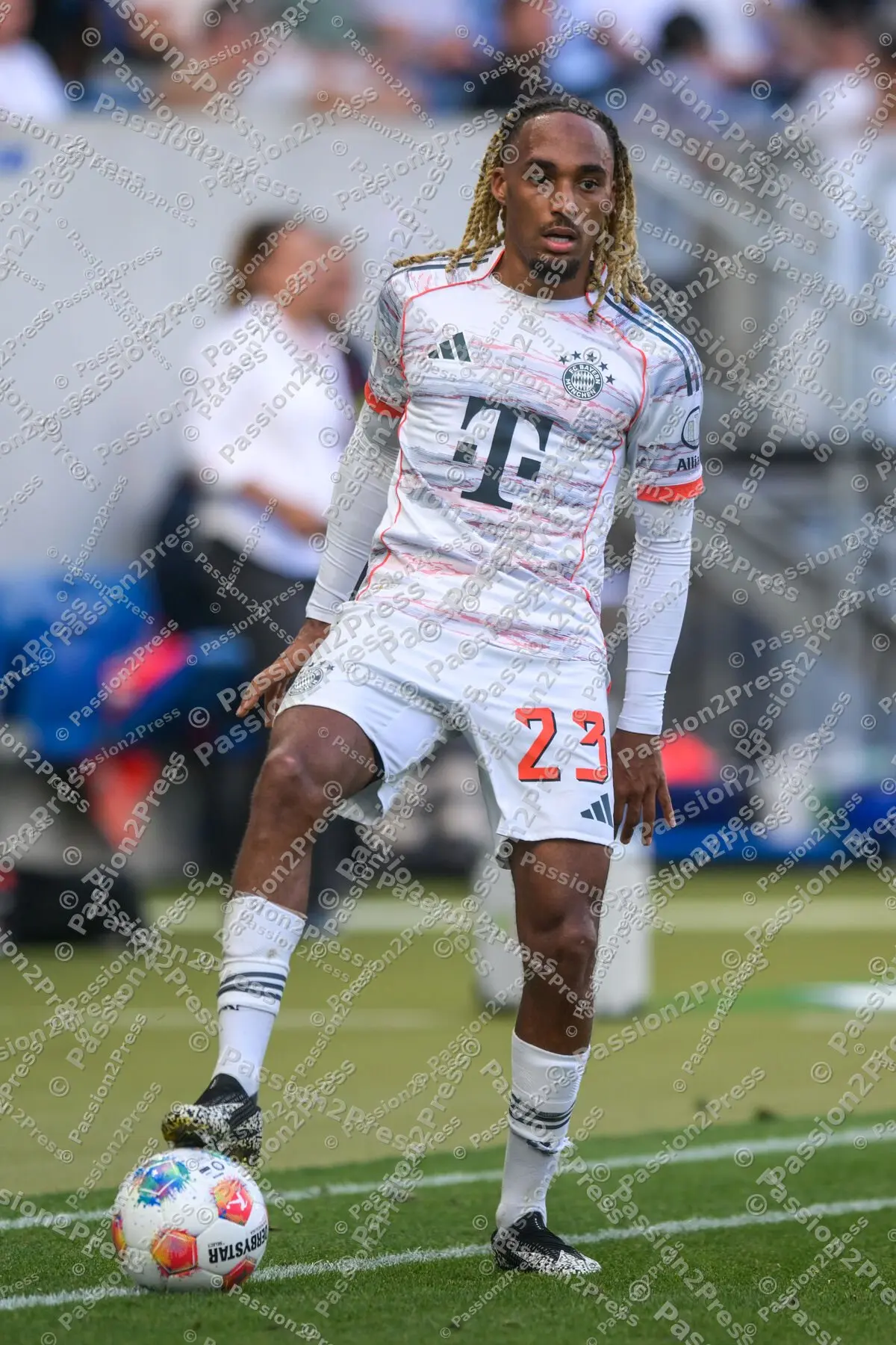 TSGFCB_20250920_2199