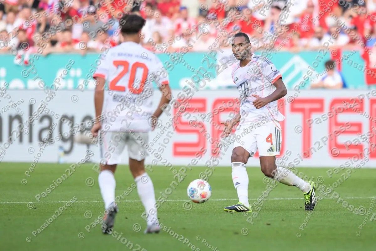 TSGFCB_20250920_2918