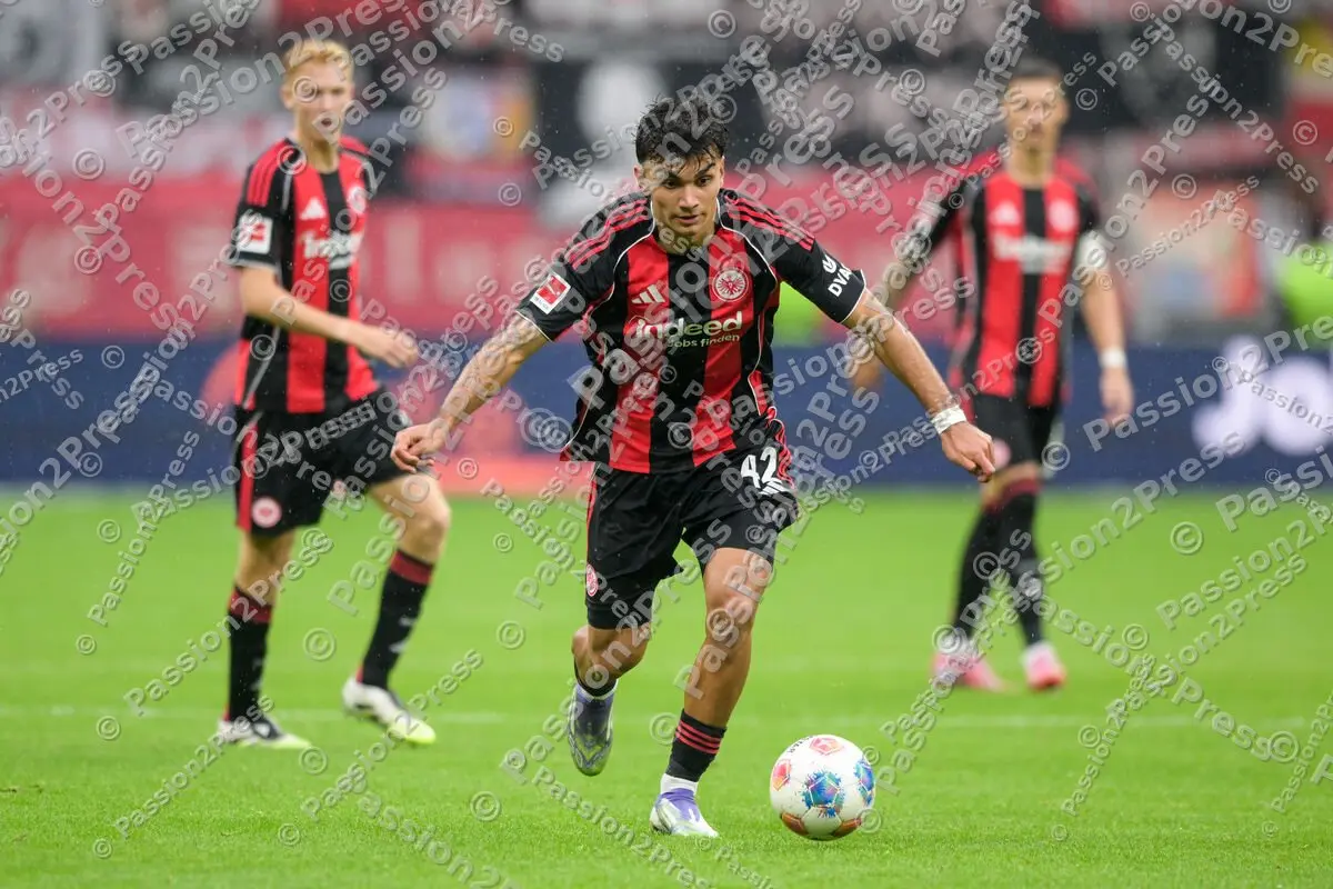 SGEUBER_20250921_1864