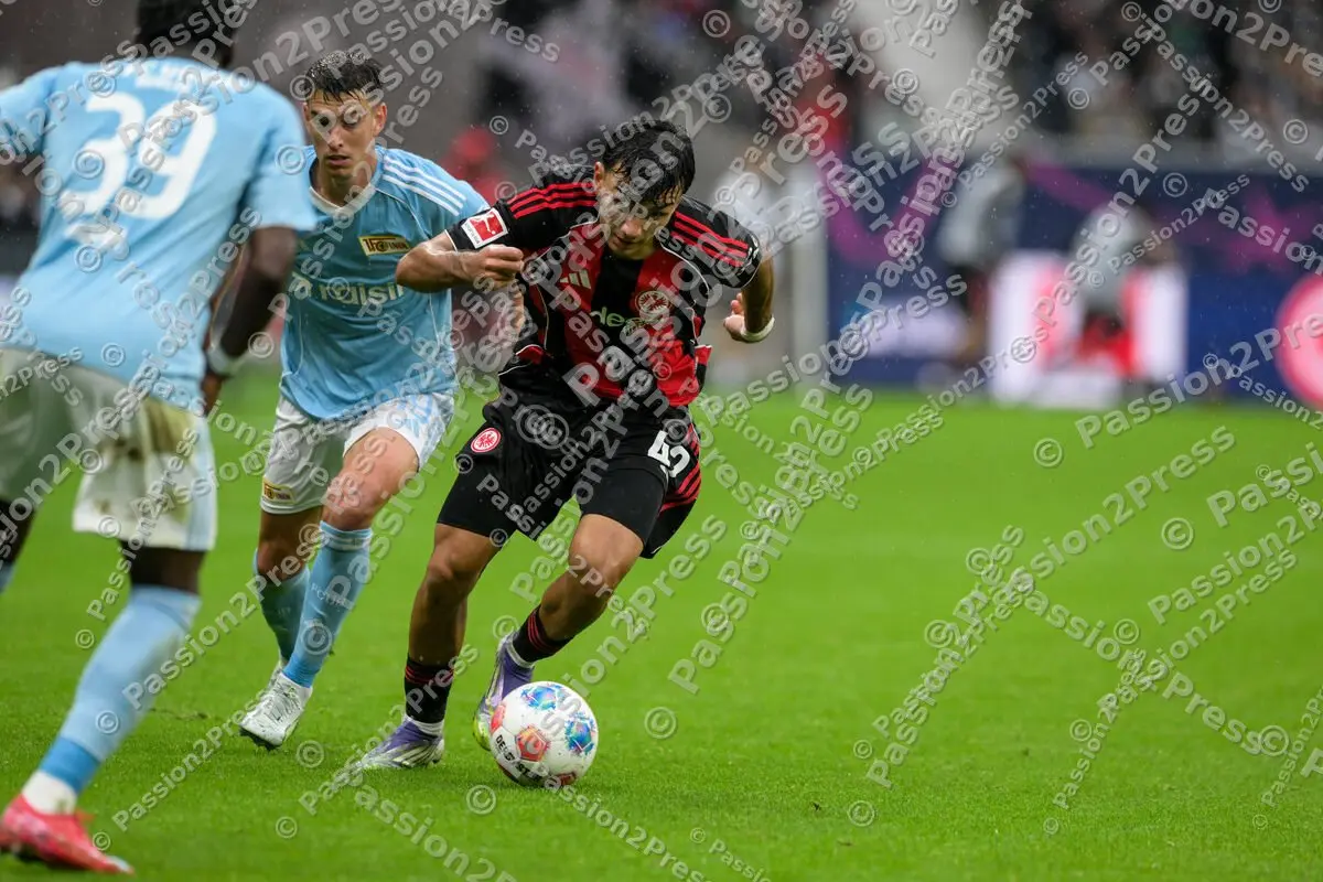 SGEUBER_20250921_2365