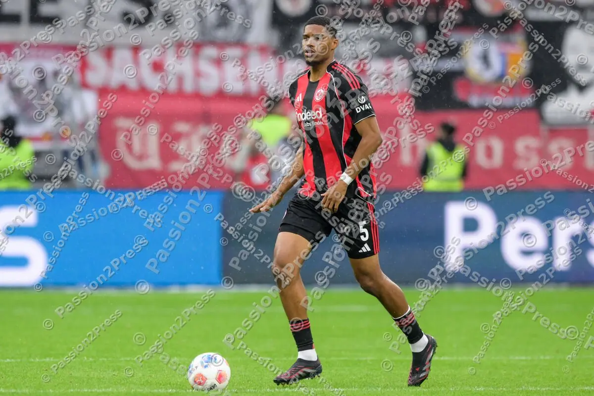 SGEUBER_20250921_2595