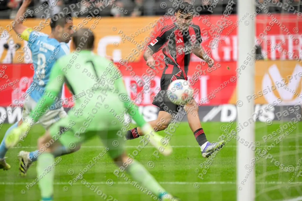 SGEUBER_20250921_2935