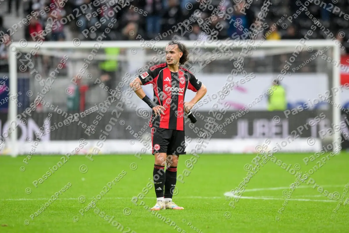 SGEUBER_20250921_3021