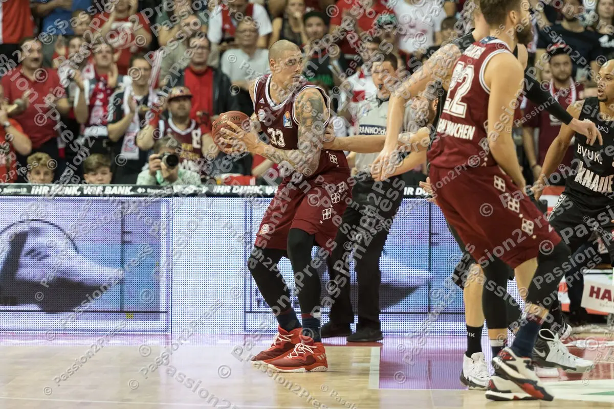 mf_FCBBSOW_20171013_0380