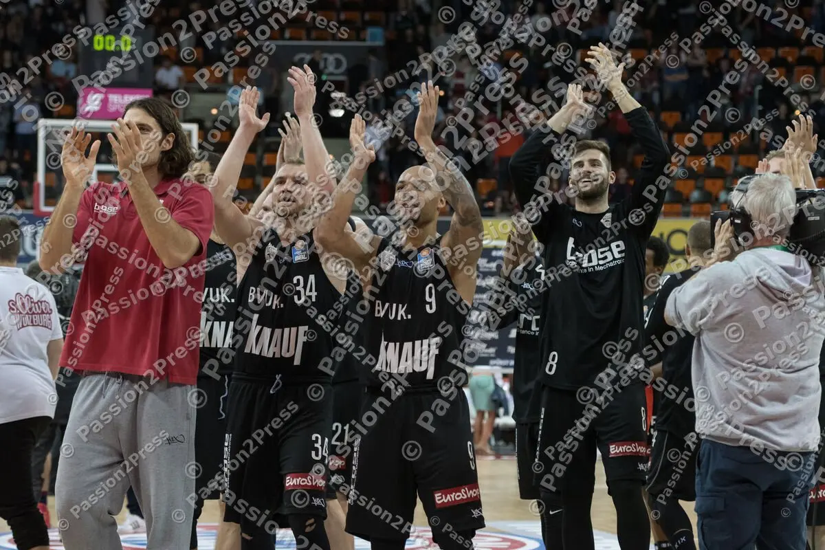 mf_FCBBSOW_20171013_0984