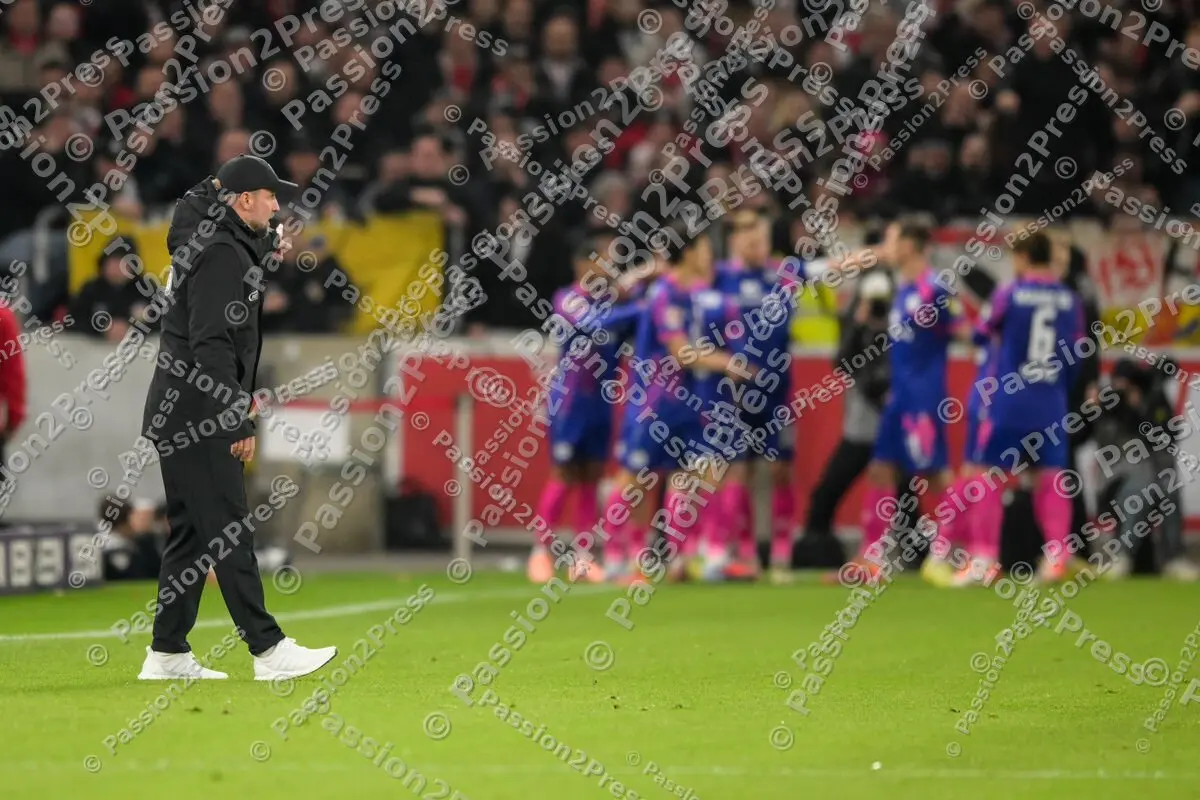 VFBM05_20251026_1935