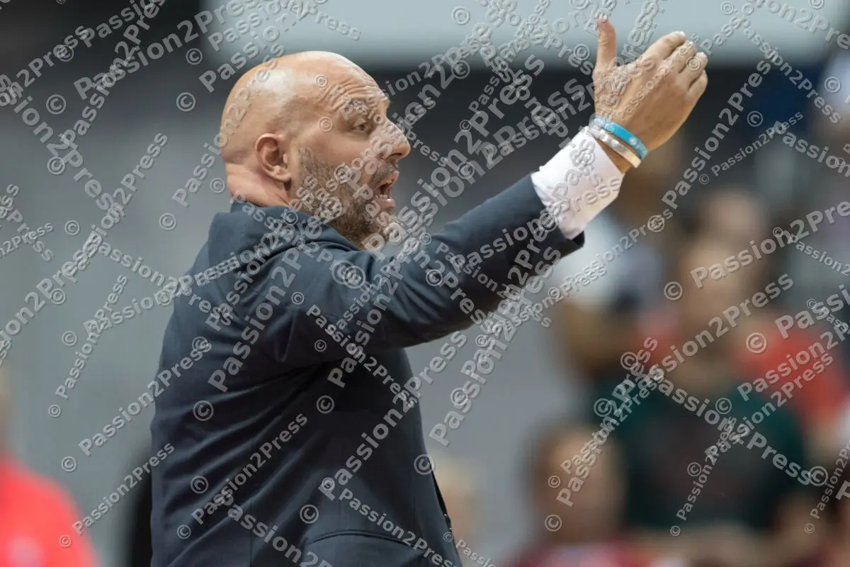 mf_FCBBOLD_20171015_0166