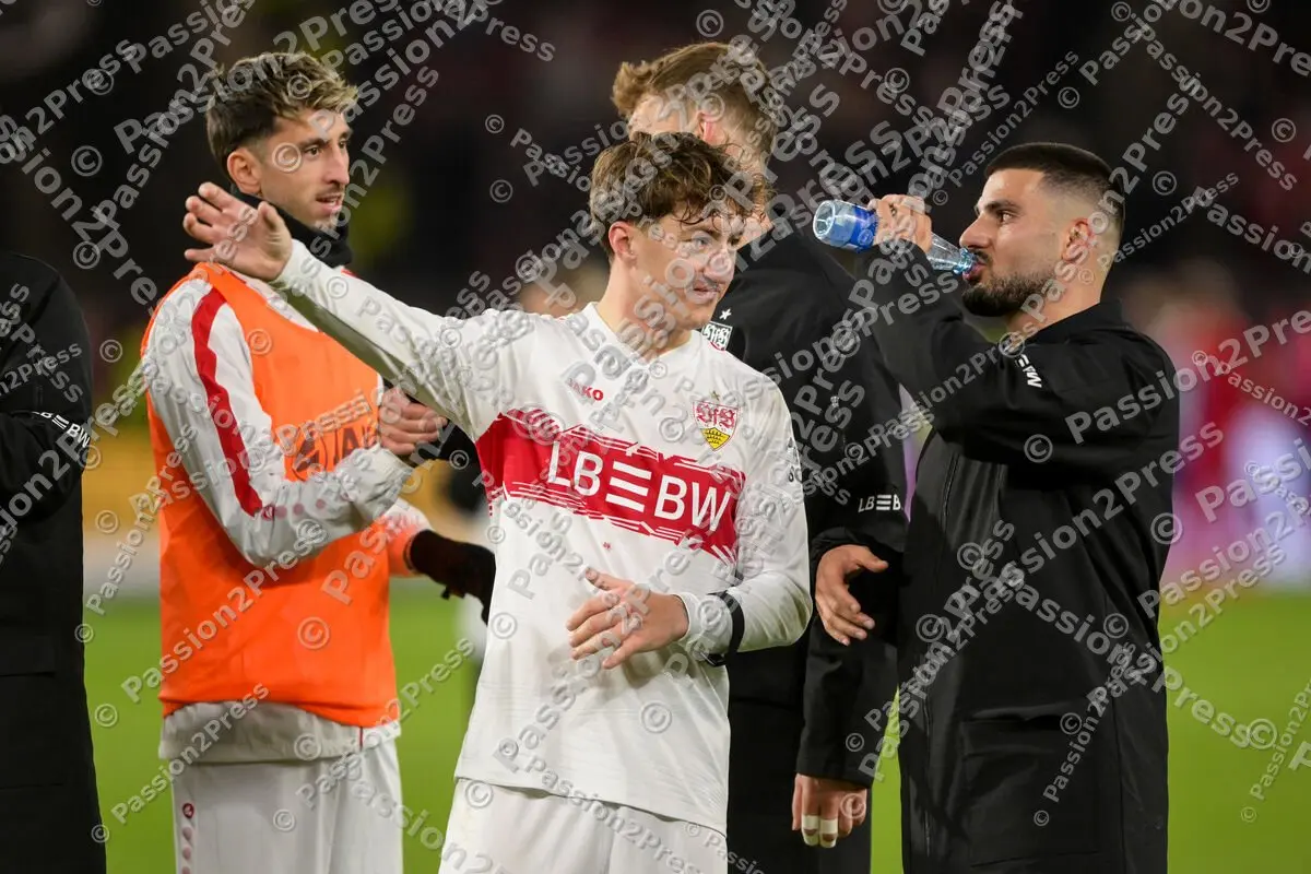 VFBM05_20251026_4234