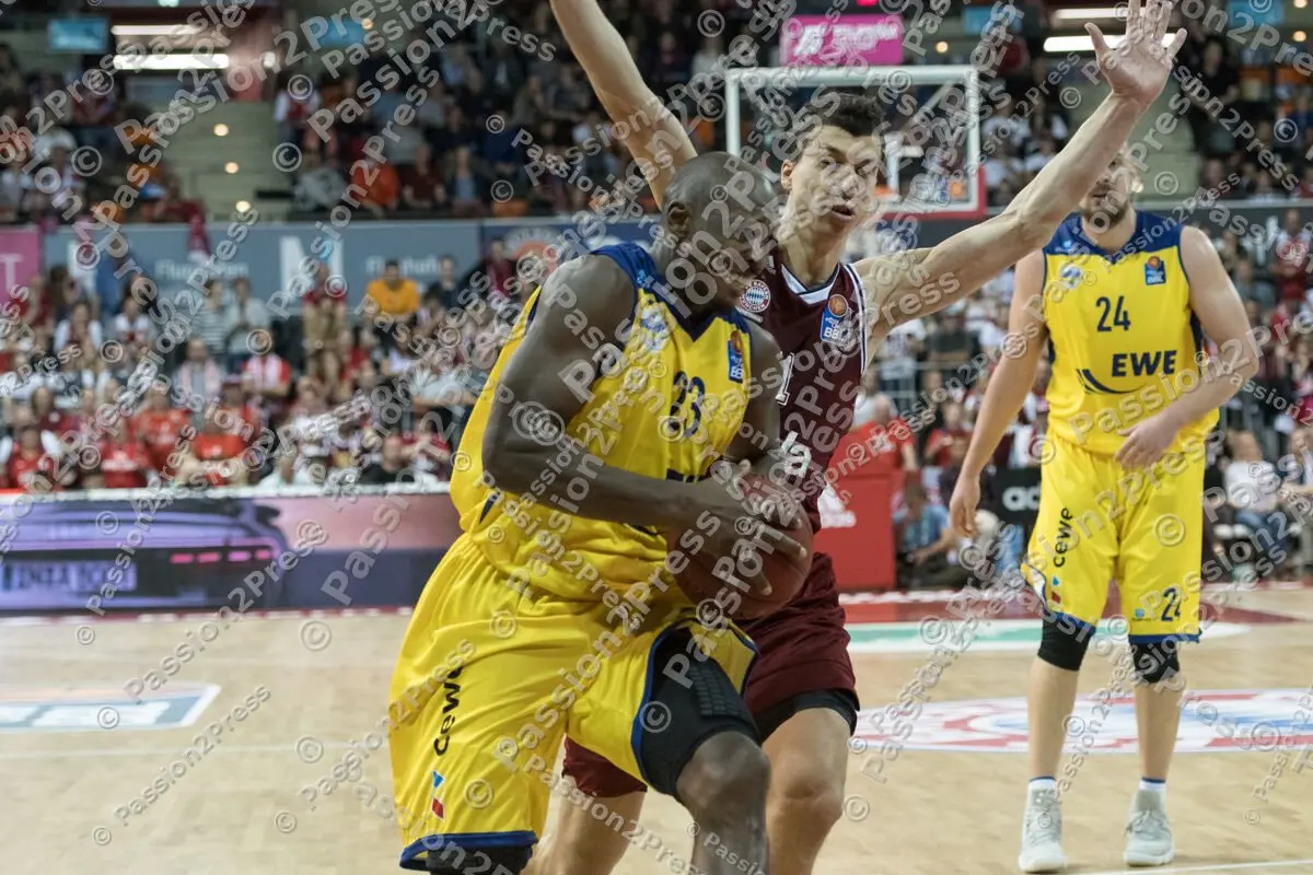 mf_FCBBOLD_20171015_0239