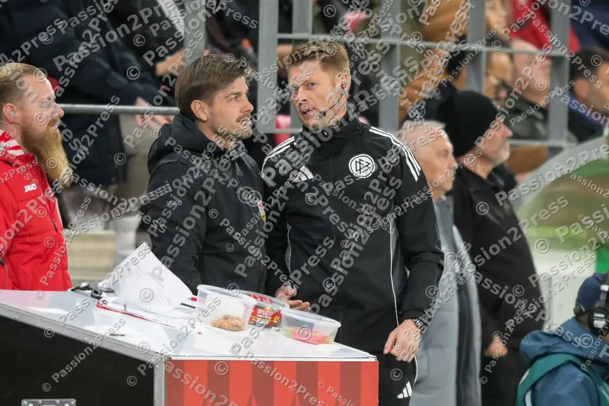 M05VFB_20251029_1166