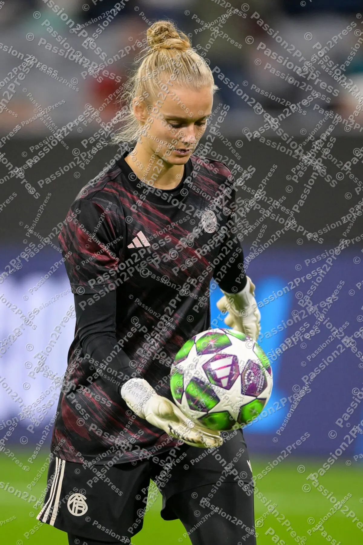 FCBFWFCA_20251112_0340