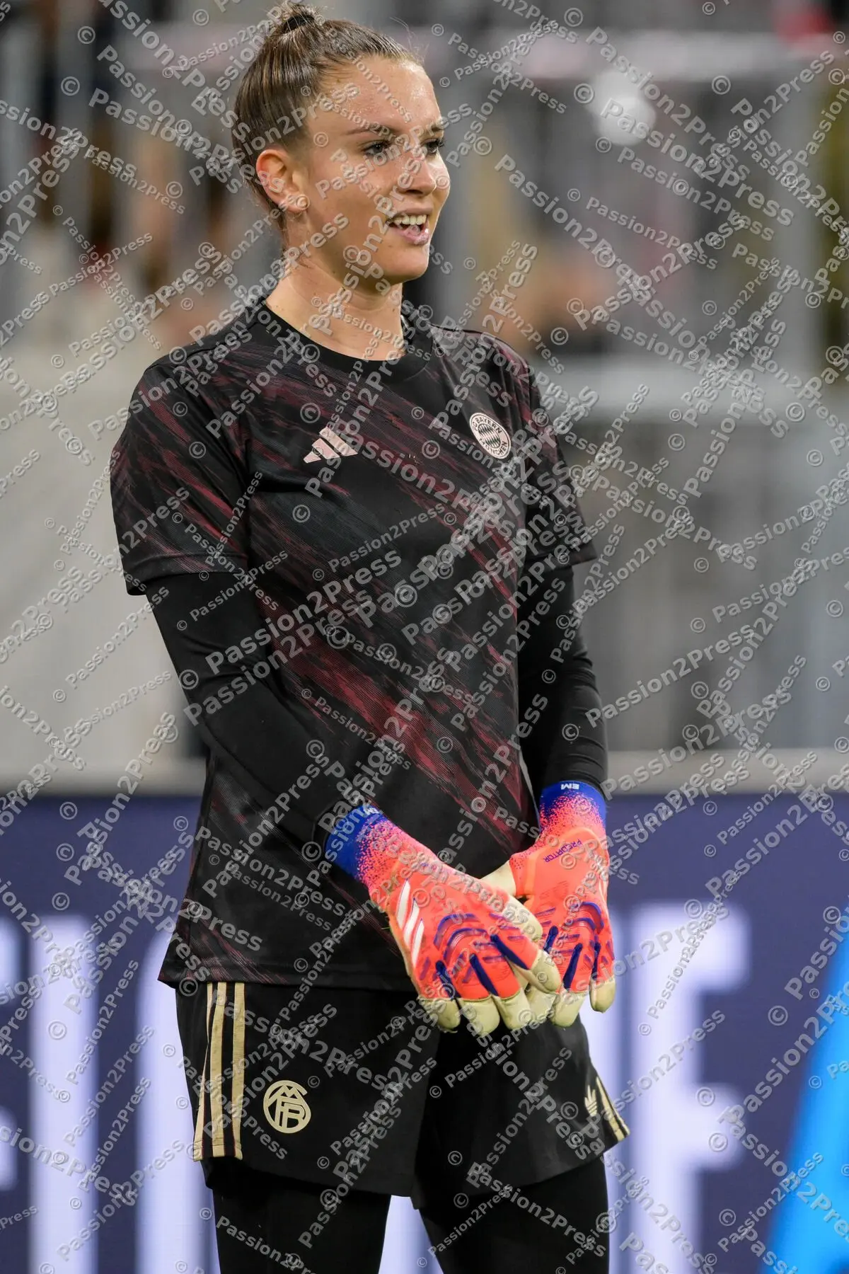 FCBFWFCA_20251112_0440